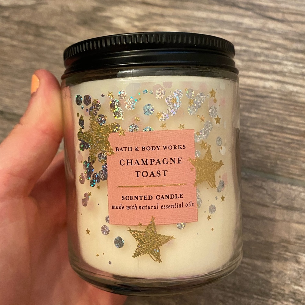 Bath & Body Works Champagne Toast Scented Candle